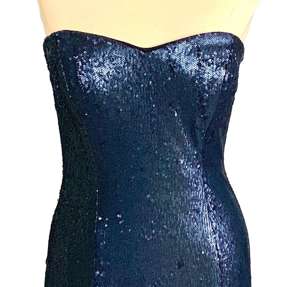 Elegant Navy Blue Strapless Maxi Dress - Picture 4 of 14